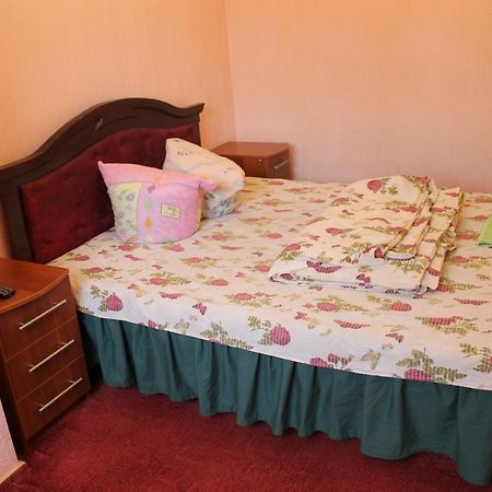 Studio apartment TTchernihiv Extérieur photo